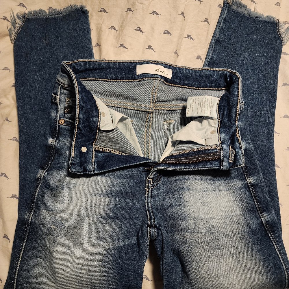 Distressed Blue Straight Leg Jeans Fit Comfy!!